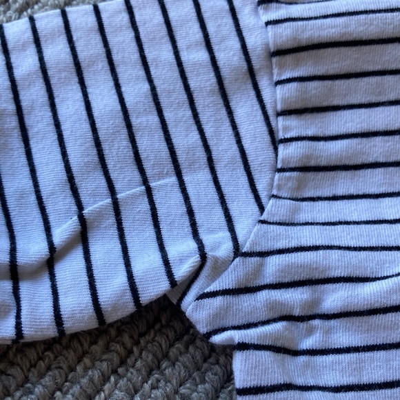 HUXBABY black/white striped L/S 4 unisex top - Picture 9 of 11